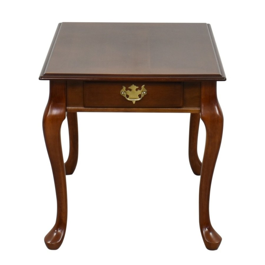 Tables Unknown  | Traditional Queen Anne One Drawer End Table