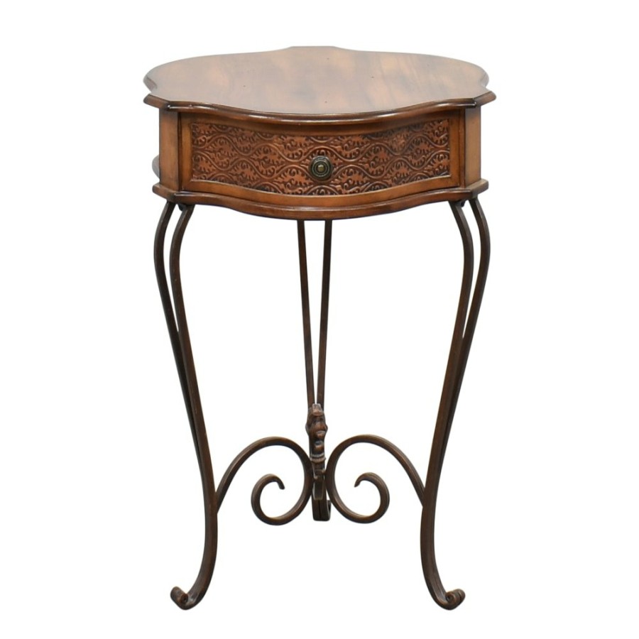 Tables Unknown  | Traditional Accent Table