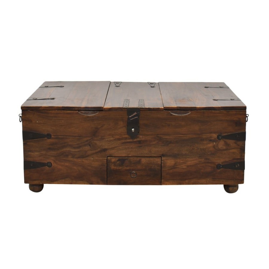 Storage Unknown  | Vintage Rustic Storage Trunk