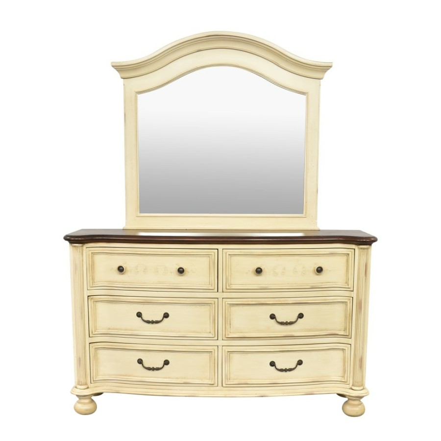 Storage Hooker Furniture  | Hooker Furniture Vintage Double Dresser And Mirror