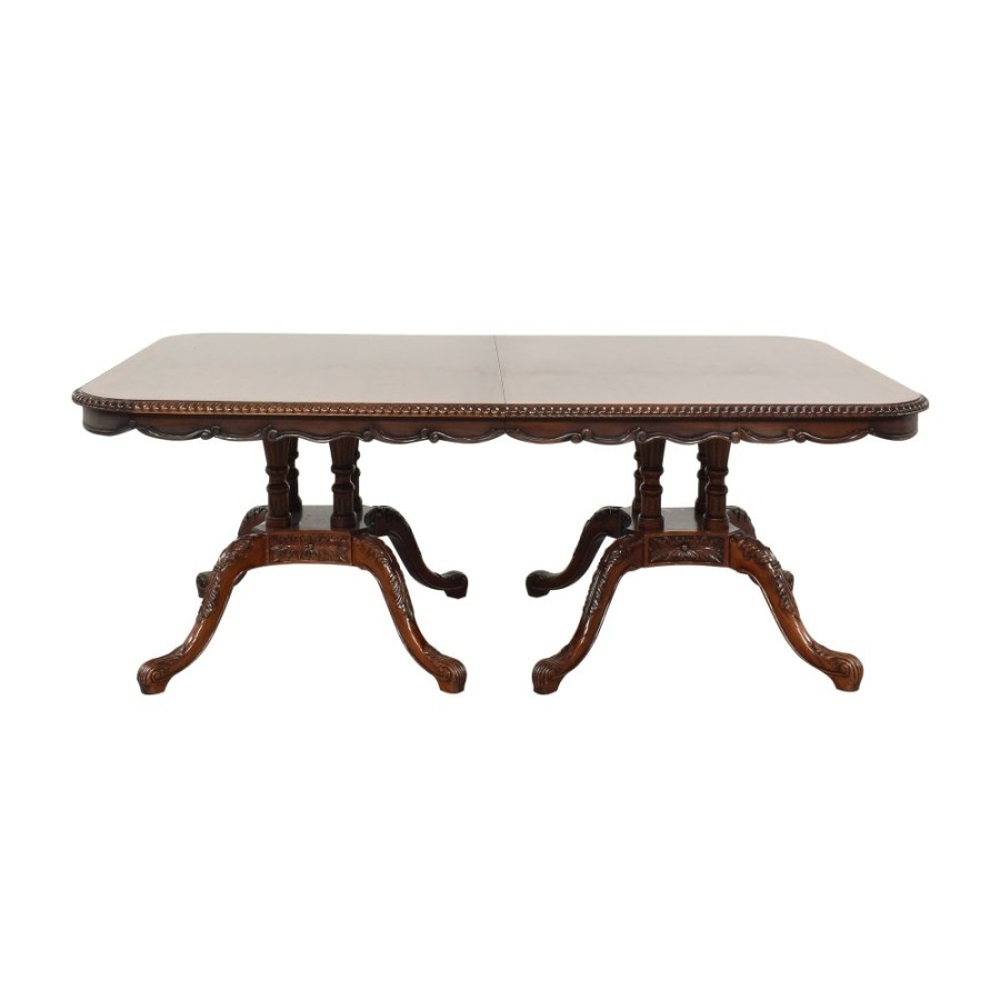 Tables Unknown  | Traditional Extendable Pedestal Dining Table